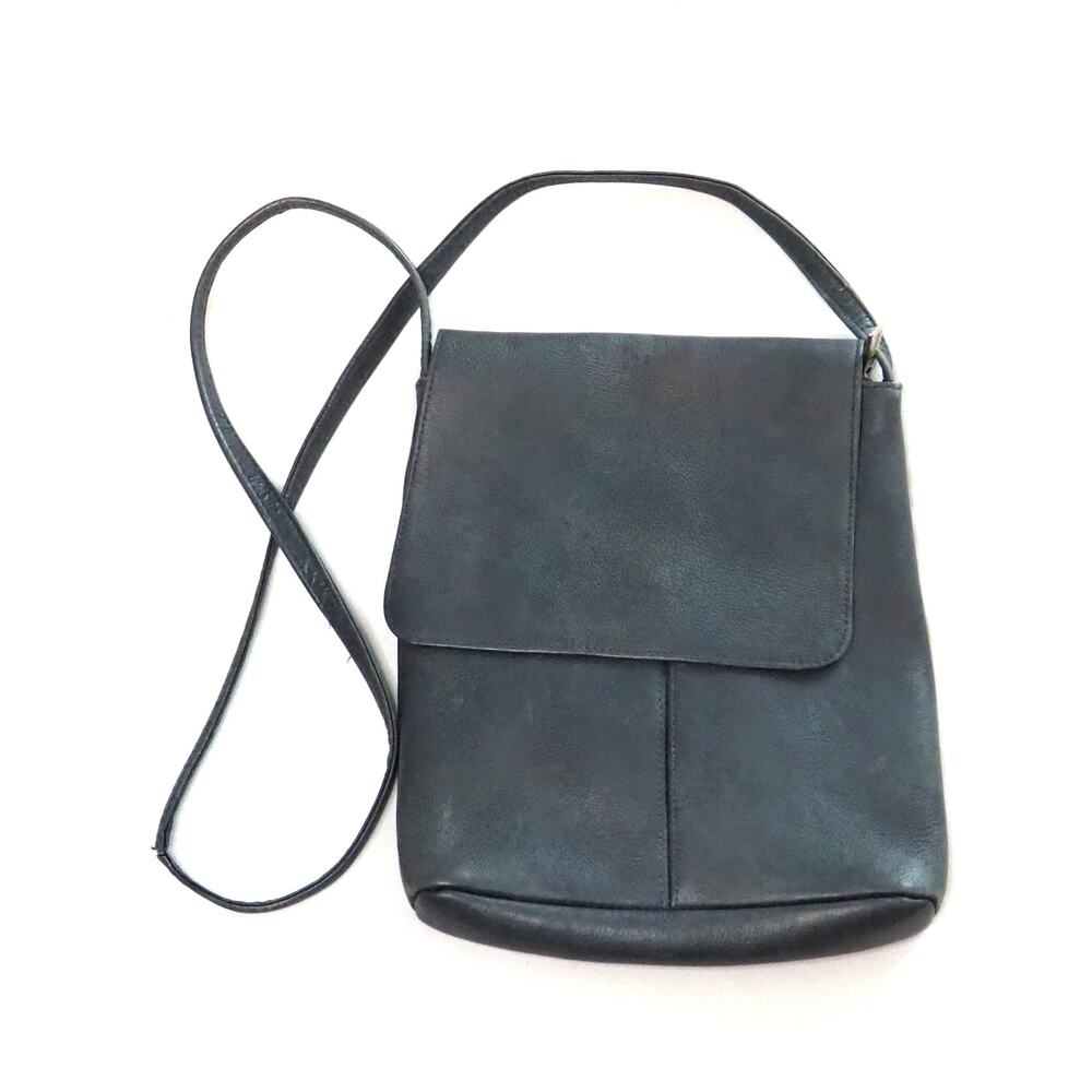 Le Donne T-784 Medium Black Leather Flap Crossbody Bag Purse Distressed
